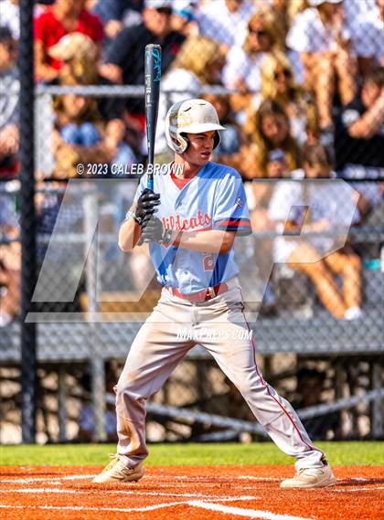 Thumbnail 2 in Olympus vs. Woods Cross (UHSAA 5A Bracket 1 Play-In Game) photogallery.