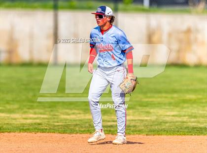 Thumbnail 3 in Olympus vs. Woods Cross (UHSAA 5A Bracket 1 Play-In Game) photogallery.