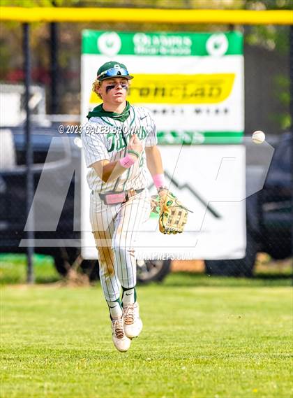 Thumbnail 3 in Olympus vs. Woods Cross (UHSAA 5A Bracket 1 Play-In Game) photogallery.