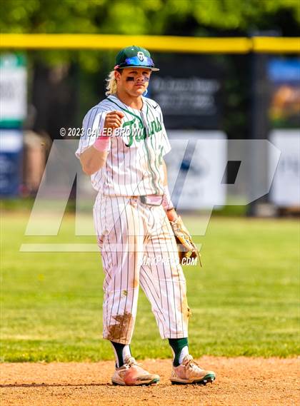 Thumbnail 2 in Olympus vs. Woods Cross (UHSAA 5A Bracket 1 Play-In Game) photogallery.