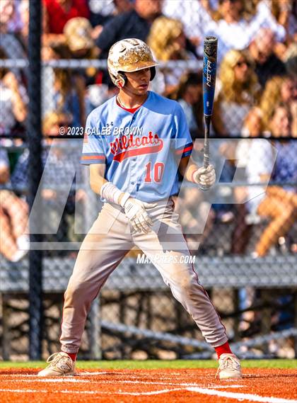Thumbnail 2 in Olympus vs. Woods Cross (UHSAA 5A Bracket 1 Play-In Game) photogallery.