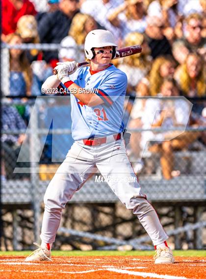 Thumbnail 2 in Olympus vs. Woods Cross (UHSAA 5A Bracket 1 Play-In Game) photogallery.