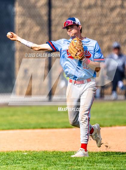 Thumbnail 1 in Olympus vs. Woods Cross (UHSAA 5A Bracket 1 Play-In Game) photogallery.
