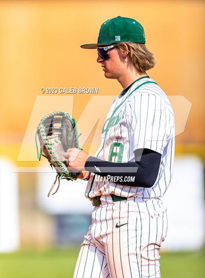 Thumbnail 2 in Olympus vs. Woods Cross (UHSAA 5A Bracket 1 Play-In Game) photogallery.