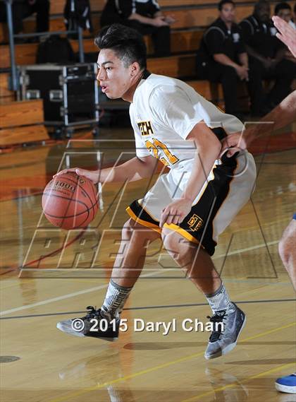 Thumbnail 3 in Bosco Tech vs. Pilibos (Pasadena Poly Tournament) photogallery.