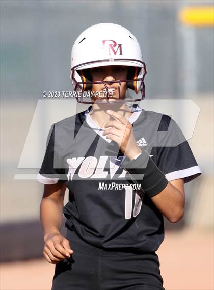 Thumbnail 3 in Desert Mountain @ Horizon photogallery.