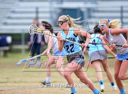 Thumbnail 2 in Chapin @ Mann photogallery.