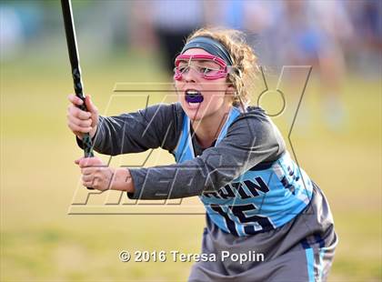 Thumbnail 2 in Chapin @ Mann photogallery.