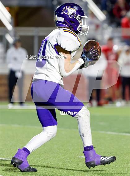 Thumbnail 1 in Cross Plains vs. Muenster (UIL Football 2A Region 2 Bi District) photogallery.