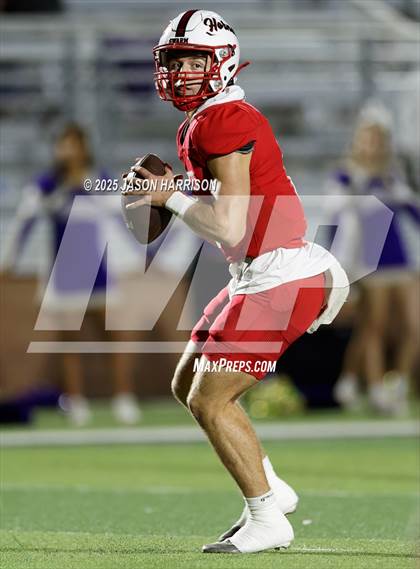 Thumbnail 3 in Cross Plains vs. Muenster (UIL Football 2A Region 2 Bi District) photogallery.