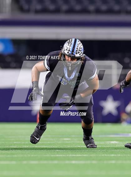 Thumbnail 2 in Paetow vs. College Station (UIL Football 5A D1 Finals) photogallery.