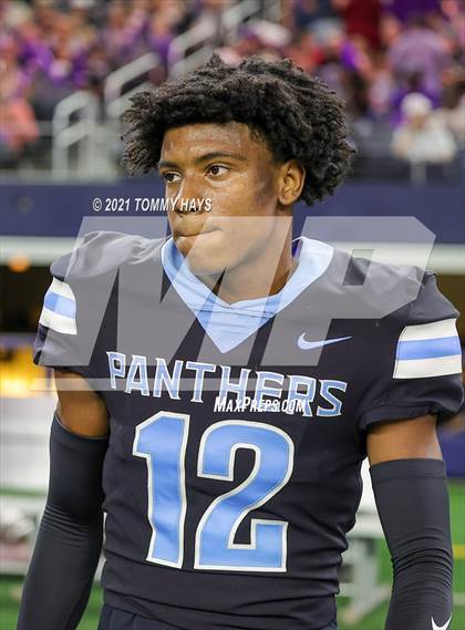 Thumbnail 2 in Paetow vs. College Station (UIL Football 5A D1 Finals) photogallery.