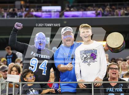 Thumbnail 3 in Paetow vs. College Station (UIL Football 5A D1 Finals) photogallery.