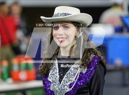 Thumbnail 3 in Paetow vs. College Station (UIL Football 5A D1 Finals) photogallery.