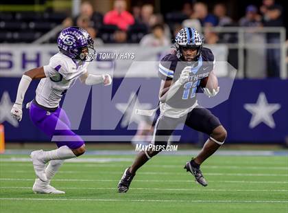 Thumbnail 2 in Paetow vs. College Station (UIL Football 5A D1 Finals) photogallery.