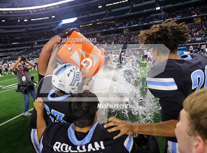 Thumbnail 3 in Paetow vs. College Station (UIL Football 5A D1 Finals) photogallery.