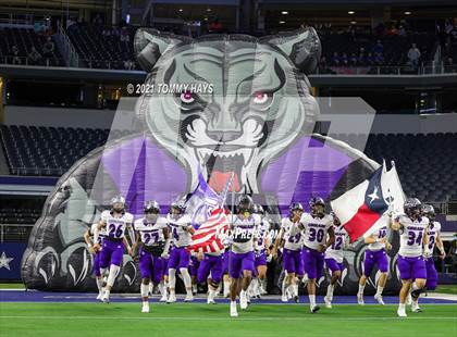 Thumbnail 2 in Paetow vs. College Station (UIL Football 5A D1 Finals) photogallery.