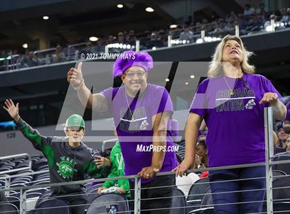 Thumbnail 2 in Paetow vs. College Station (UIL Football 5A D1 Finals) photogallery.