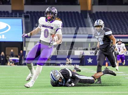 Thumbnail 2 in Paetow vs. College Station (UIL Football 5A D1 Finals) photogallery.
