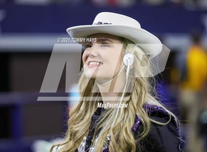 Thumbnail 1 in Paetow vs. College Station (UIL Football 5A D1 Finals) photogallery.
