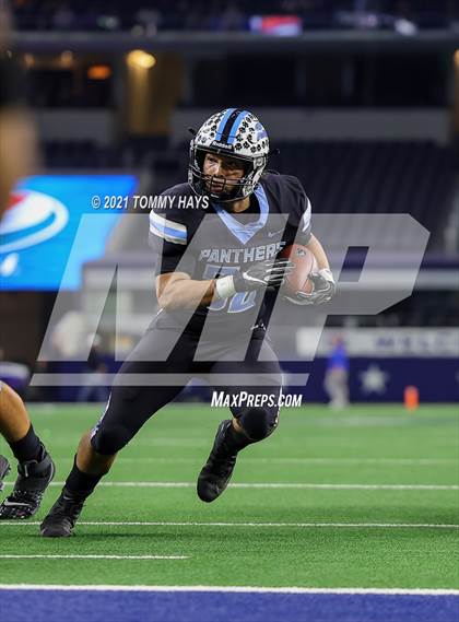 Thumbnail 3 in Paetow vs. College Station (UIL Football 5A D1 Finals) photogallery.