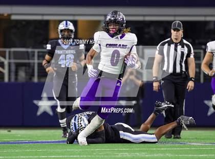Thumbnail 2 in Paetow vs. College Station (UIL Football 5A D1 Finals) photogallery.