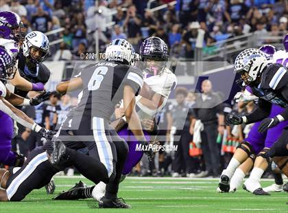 Thumbnail 3 in Paetow vs. College Station (UIL Football 5A D1 Finals) photogallery.