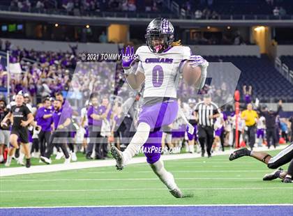 Thumbnail 2 in Paetow vs. College Station (UIL Football 5A D1 Finals) photogallery.