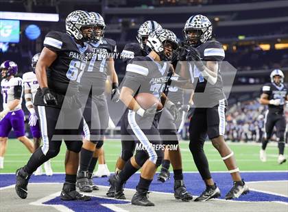 Thumbnail 2 in Paetow vs. College Station (UIL Football 5A D1 Finals) photogallery.