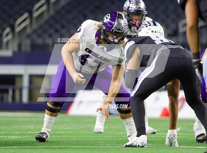 Thumbnail 3 in Paetow vs. College Station (UIL Football 5A D1 Finals) photogallery.