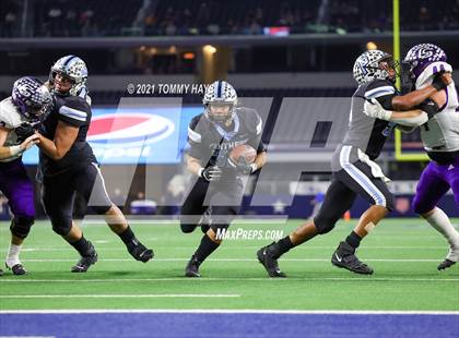 Thumbnail 1 in Paetow vs. College Station (UIL Football 5A D1 Finals) photogallery.