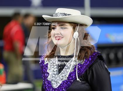 Thumbnail 2 in Paetow vs. College Station (UIL Football 5A D1 Finals) photogallery.