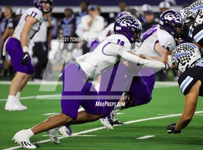 Thumbnail 1 in Paetow vs. College Station (UIL Football 5A D1 Finals) photogallery.