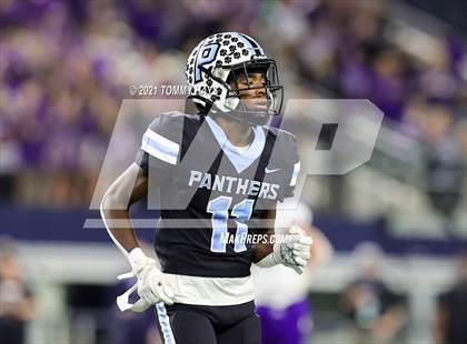Thumbnail 3 in Paetow vs. College Station (UIL Football 5A D1 Finals) photogallery.
