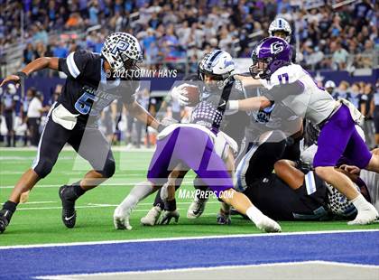 Thumbnail 3 in Paetow vs. College Station (UIL Football 5A D1 Finals) photogallery.