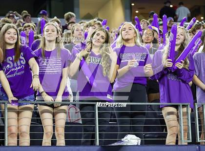 Thumbnail 3 in Paetow vs. College Station (UIL Football 5A D1 Finals) photogallery.