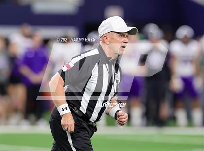 Thumbnail 1 in Paetow vs. College Station (UIL Football 5A D1 Finals) photogallery.