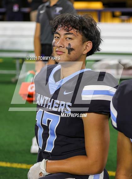 Thumbnail 1 in Paetow vs. College Station (UIL Football 5A D1 Finals) photogallery.