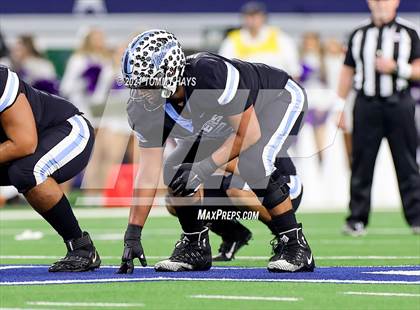 Thumbnail 2 in Paetow vs. College Station (UIL Football 5A D1 Finals) photogallery.