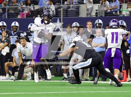 Thumbnail 2 in Paetow vs. College Station (UIL Football 5A D1 Finals) photogallery.