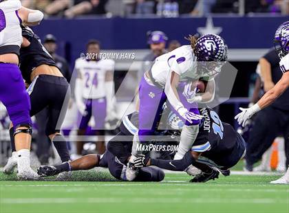 Thumbnail 2 in Paetow vs. College Station (UIL Football 5A D1 Finals) photogallery.