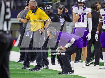 Thumbnail 2 in Paetow vs. College Station (UIL Football 5A D1 Finals) photogallery.