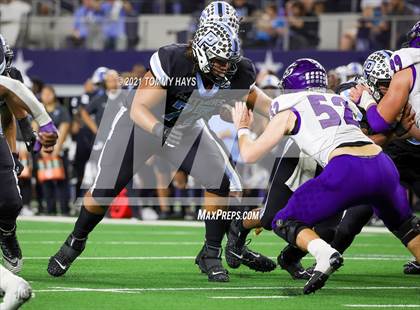 Thumbnail 1 in Paetow vs. College Station (UIL Football 5A D1 Finals) photogallery.
