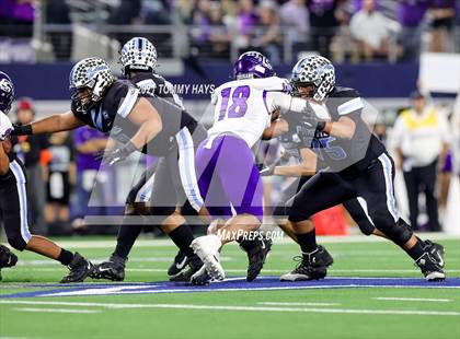 Thumbnail 2 in Paetow vs. College Station (UIL Football 5A D1 Finals) photogallery.