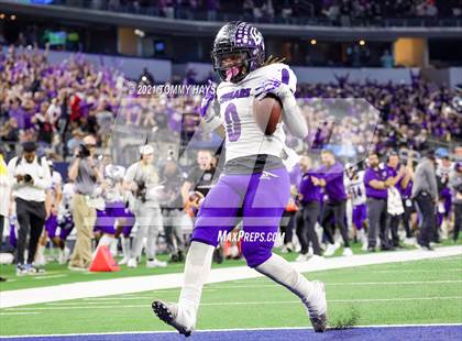 Thumbnail 1 in Paetow vs. College Station (UIL Football 5A D1 Finals) photogallery.
