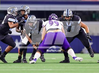 Thumbnail 2 in Paetow vs. College Station (UIL Football 5A D1 Finals) photogallery.