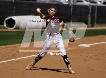 Thumbnail 1 in Deer Park vs. The Woodlands (NFCA Leadoff Classic) photogallery.