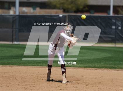Thumbnail 2 in Deer Park vs. The Woodlands (NFCA Leadoff Classic) photogallery.