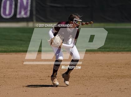 Thumbnail 3 in Deer Park vs. The Woodlands (NFCA Leadoff Classic) photogallery.