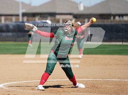 Thumbnail 3 in Deer Park vs. The Woodlands (NFCA Leadoff Classic) photogallery.